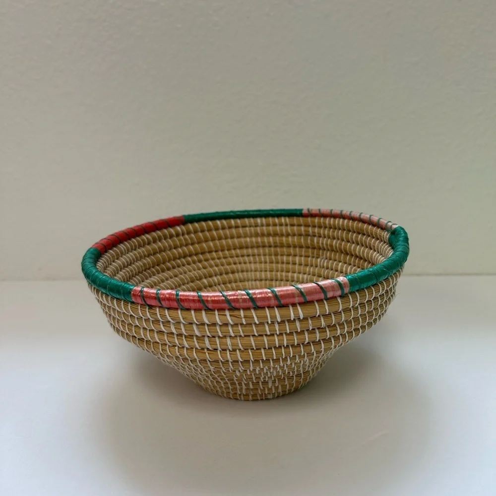 Handwoven coiled Basket with Green and Red Accents/ NWOT!